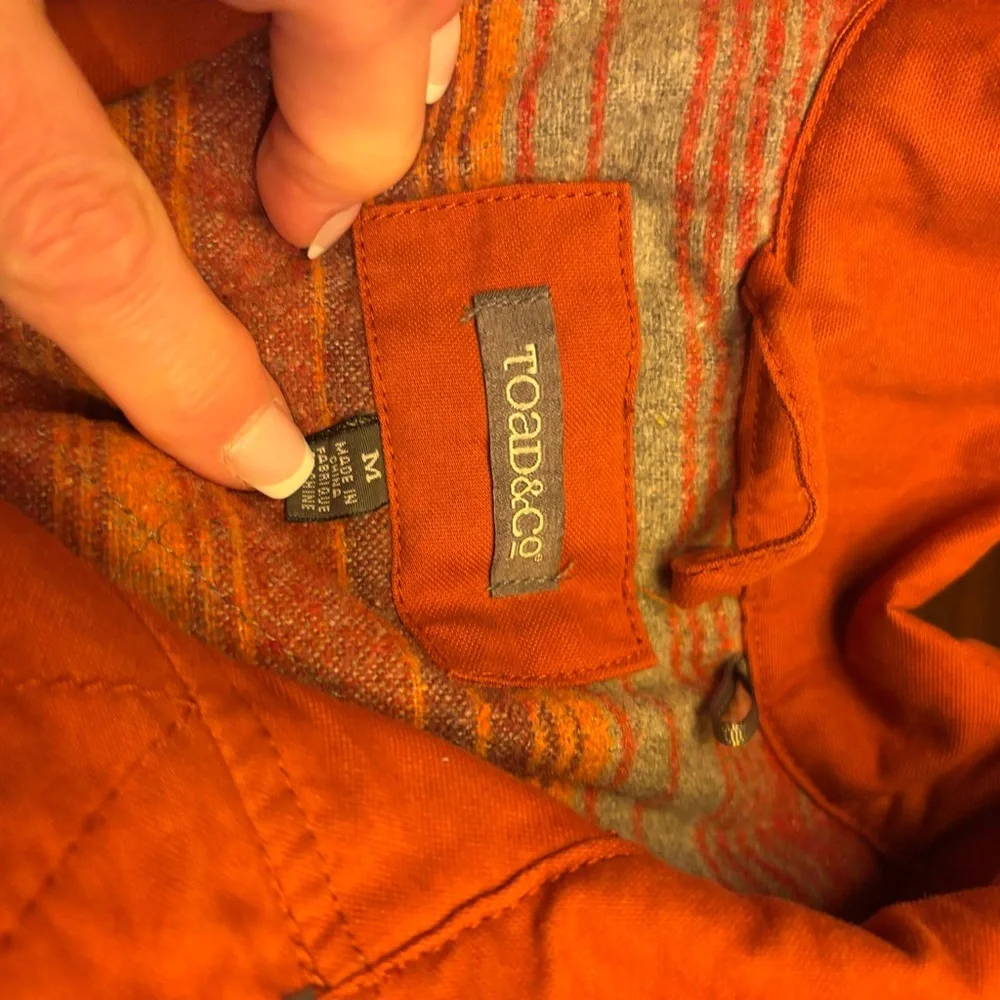 Toad&Co Women’s Kenai Quilted - Picture 3 of 5